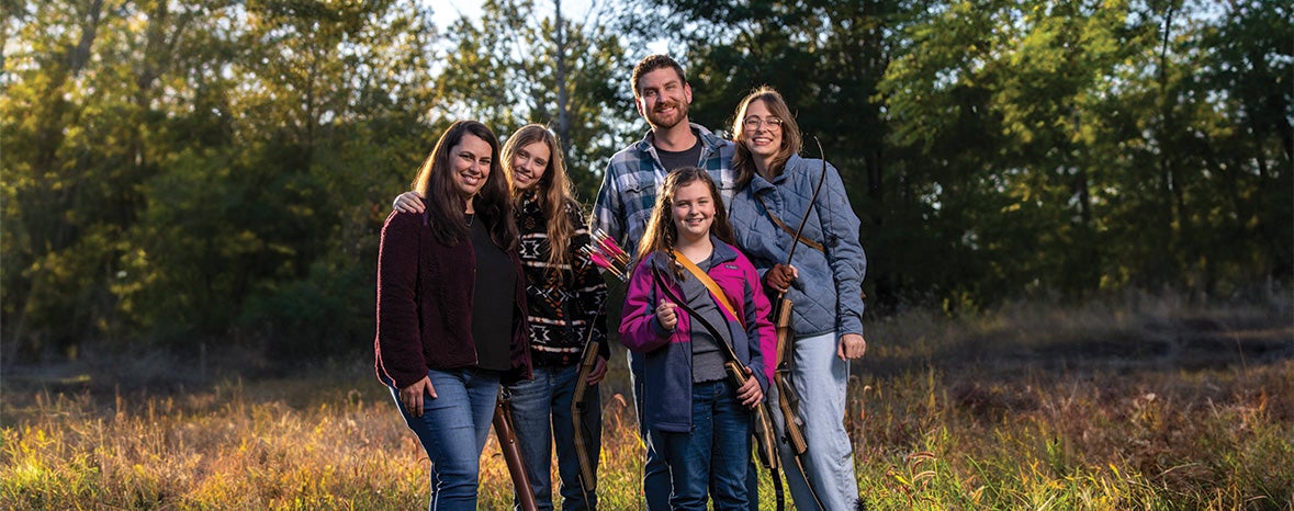 Meet the Karch Family. Johnny, Jenn, and the girls (Alexa, Maggie, and Bella)